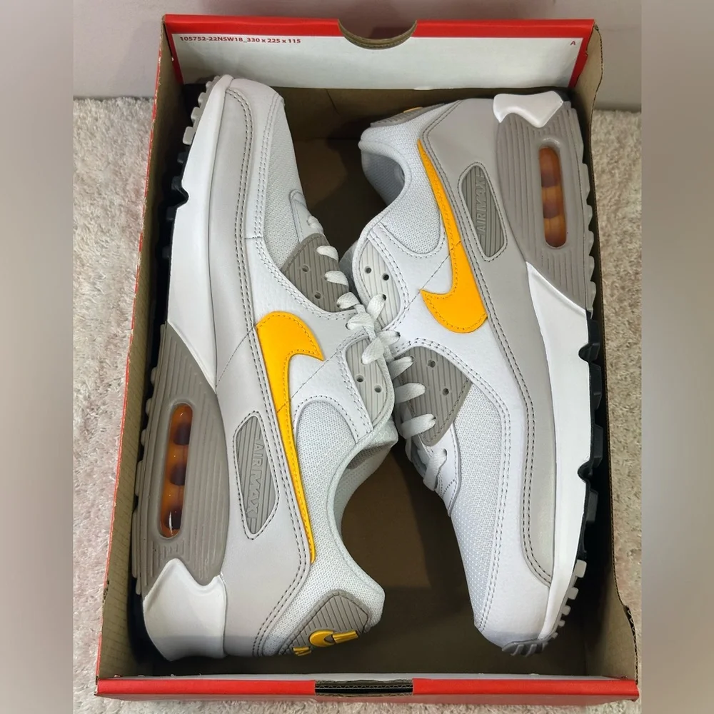 Nike Air Max 90 - Picture 10 of 13